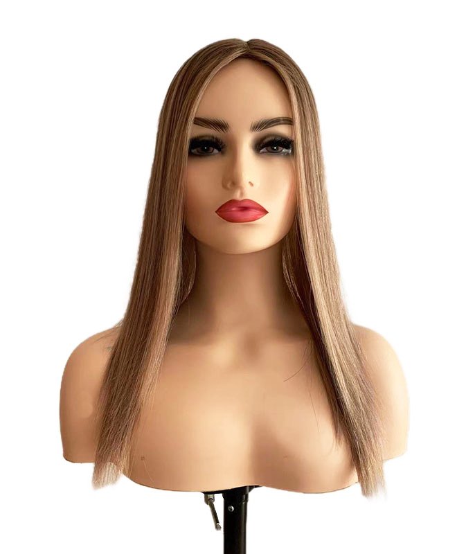 Medium blonde silk topper